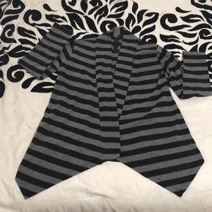 Isabella Rodriguez black and gray cardigan